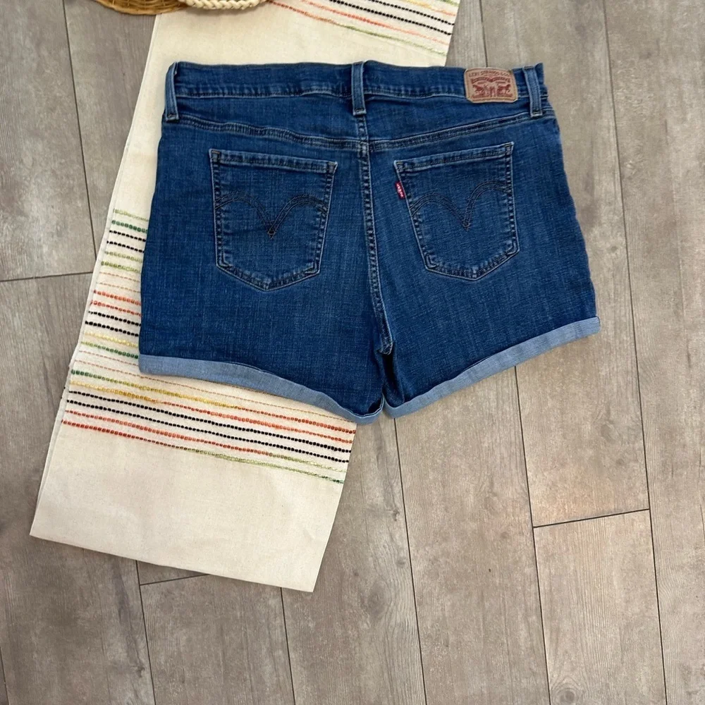Levi’s Women’s Mid Length Shorts Rolled Cuffed Casual Blue Jean Denim Shorts